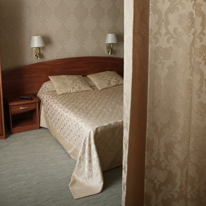 Гостиница Кристалл Дмитров