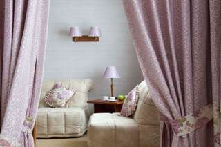 Гостиница Кристалл Дмитров Номер люкс Настроение-2