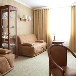 Гостиница Кристалл Дмитров Люкс-2