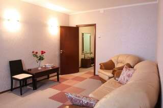 Гостиница Кристалл Дмитров Номер люкс президентский-1